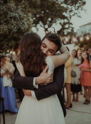 Ester // António